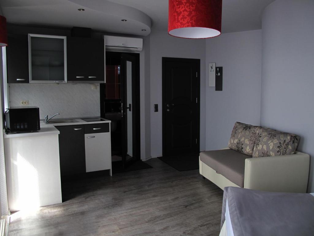 Hotel Gran Via à Burgas Extérieur photo